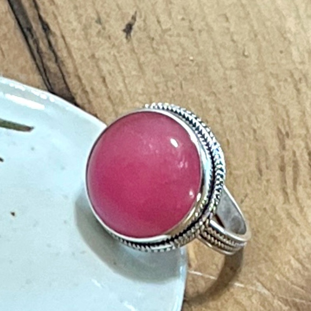 Sterling Silver with Pink Jade Ring ~ 11.5cts natural round gemstone